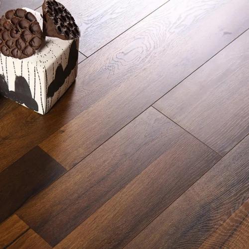 Chocolate Surface Hot Sale Cheap Waterproof Grooved Wood 8mm Laminated Flooring on Sale