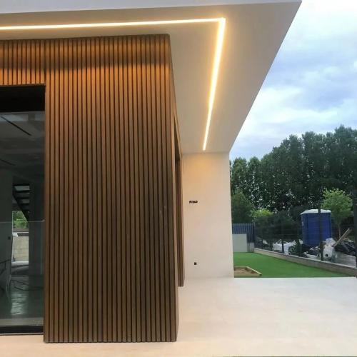 Wood Plastic Composite Waterproof Decorative WPC Wall Panel